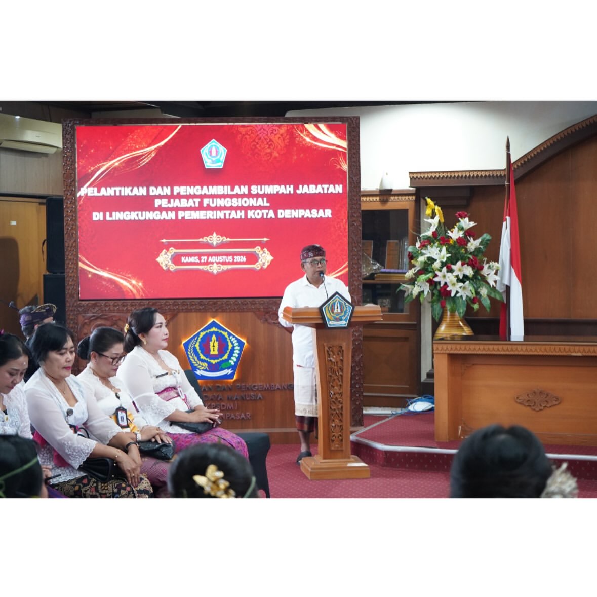 PELANTIKAN DAN PENGAMBILAN SUMPAH JABATAN PEJABAT FUNGSIONAL